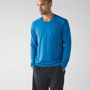 LuLuLemon Men's Blue Training Long Sleeve Tee